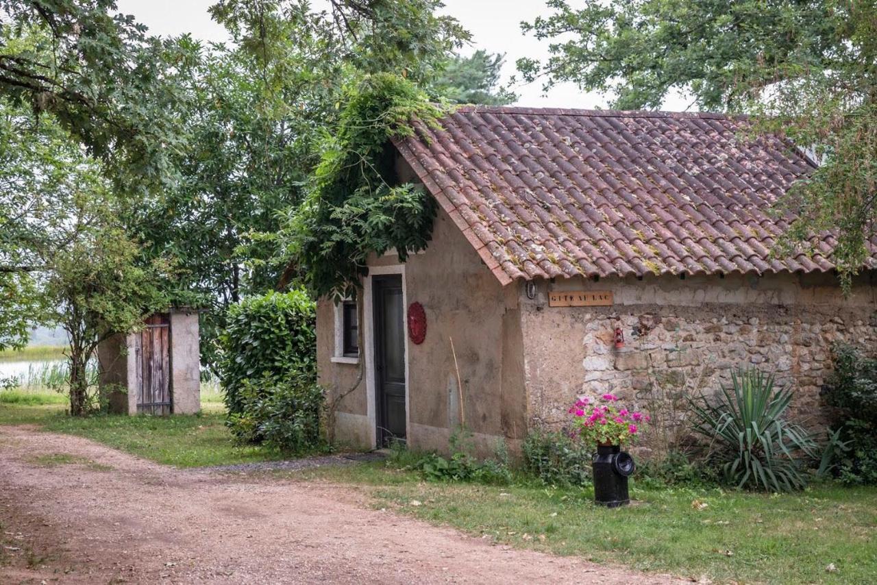 Вилла Les Cabanes De Rouffignac Экстерьер фото